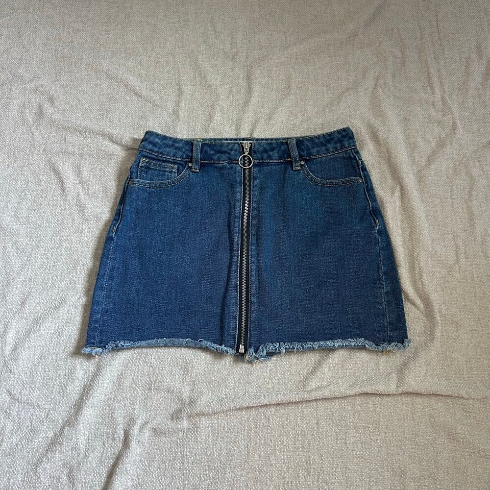 dark blue wash denim mini skirt